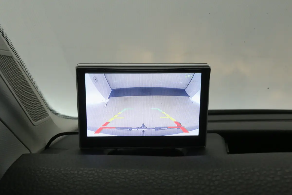 2.0 TDI L3H2 140PK | Airco | Camera | 3 Zits | Trekhaak | Carplay | Elektrpakket
