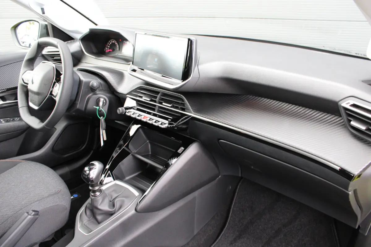 1.2 Turbo 100pk Style | Navi by app | Apple carplay | Parkeersensoren | Bluetooth | Cruise control |