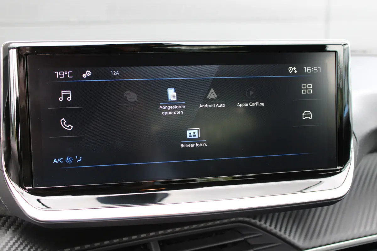 1.2 Turbo 100pk Style | Navi by app | Apple carplay | Parkeersensoren | Bluetooth | Cruise control |