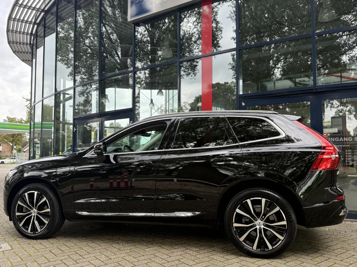 2.0 T6 Plug-in hybrid AWD Core Bright | SOH 100% | Panoramadak | Adapt. Cruise | 20 inch | Climate Control | Leer