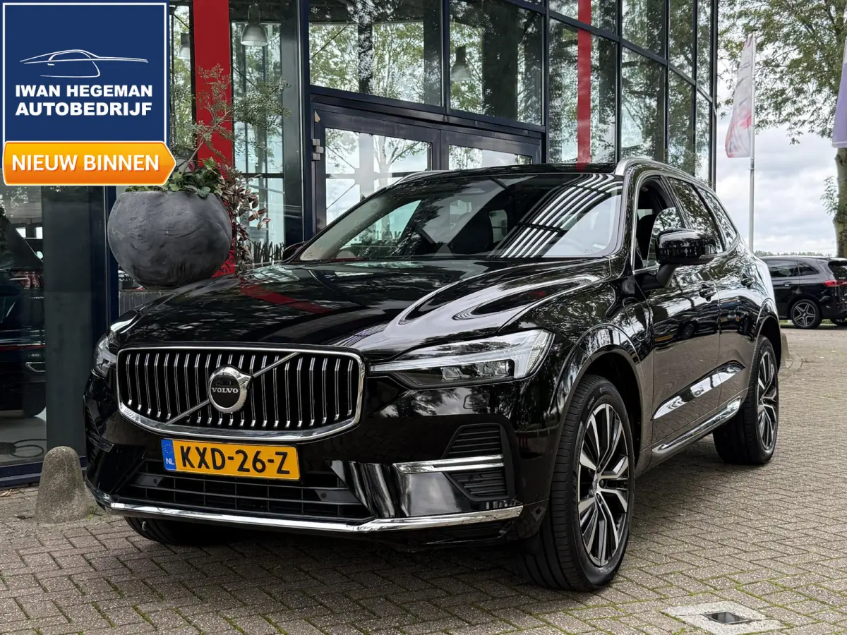 2.0 T6 Plug-in hybrid AWD Core Bright | SOH 100% | Panoramadak | Adapt. Cruise | 20 inch | Climate Control | Leer