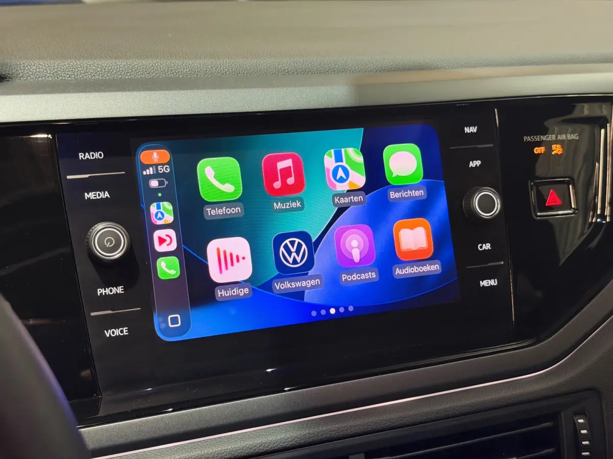 1.0 TSI 3x R-Line DSG/VIRTUAL/IQ-LIGHTS/PANO/NAVI/KEYLESS/CARPLAY/CAMERA/PDC/CLIMATE/DCC/SIDE-ASSIST/ACC/12-MND-GA