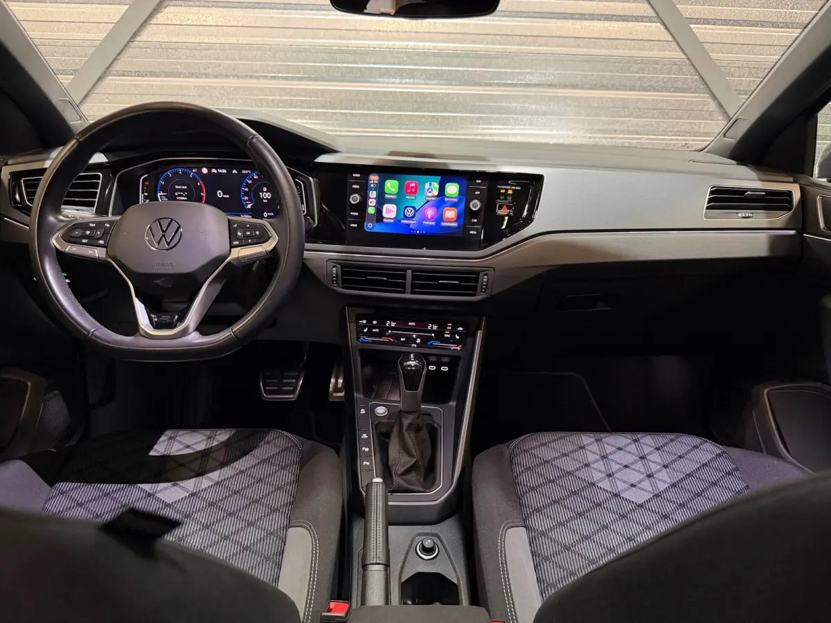 1.0 TSI 3x R-Line DSG/VIRTUAL/IQ-LIGHTS/PANO/NAVI/KEYLESS/CARPLAY/CAMERA/PDC/CLIMATE/DCC/SIDE-ASSIST/ACC/12-MND-GA