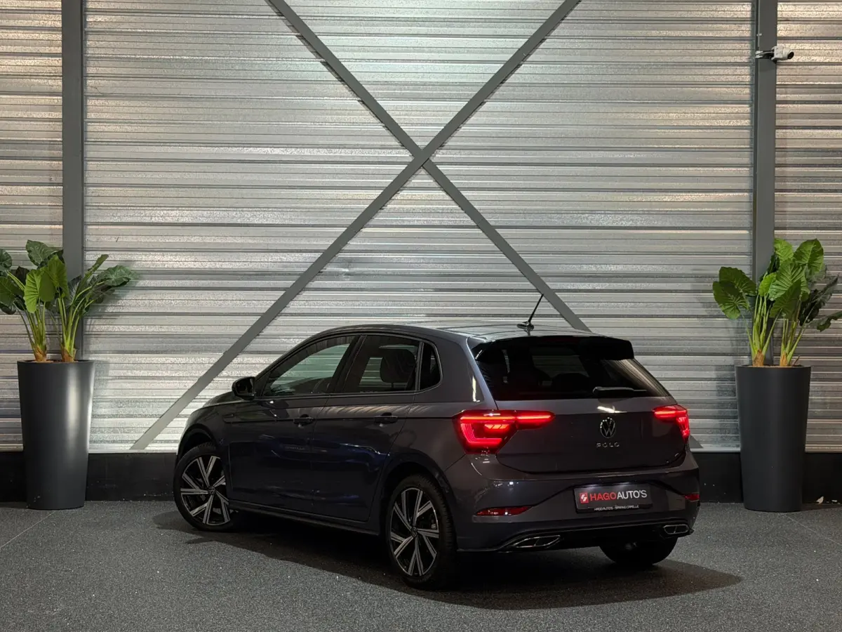 1.0 TSI 3x R-Line DSG/VIRTUAL/IQ-LIGHTS/PANO/NAVI/KEYLESS/CARPLAY/CAMERA/PDC/CLIMATE/DCC/SIDE-ASSIST/ACC/12-MND-GA