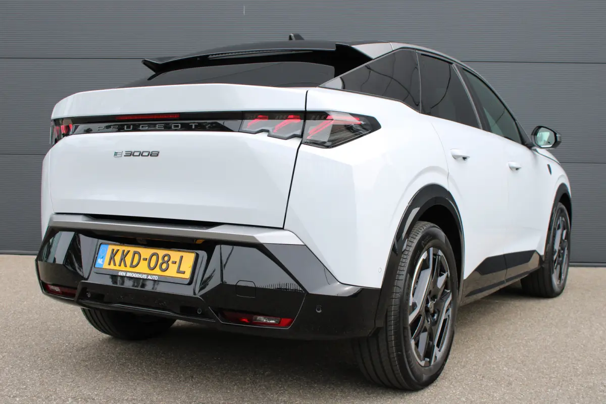 GT Avantage 210 73 kWh | Fase 3 laden | Luxe stoelen | Massage | Stoelverwarming | Alcantara | Navigatie | Camera |
