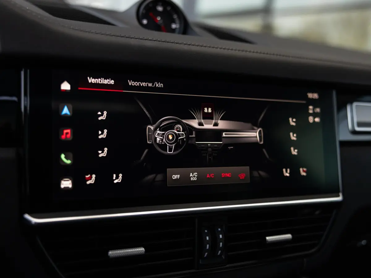3.0 E-Hybrid Platinum Edition | SPORTDESIGN | SPORTCHRONO | MOONLIGHTBLUE | ELEKTR. TREKHAAK | SOFTCLOSE | ADAPTIVE CRUISE CONTROL | HEAD-UP | BOSE | 22 INCH | PASM LUCHTVERING | PANORAMA/SC