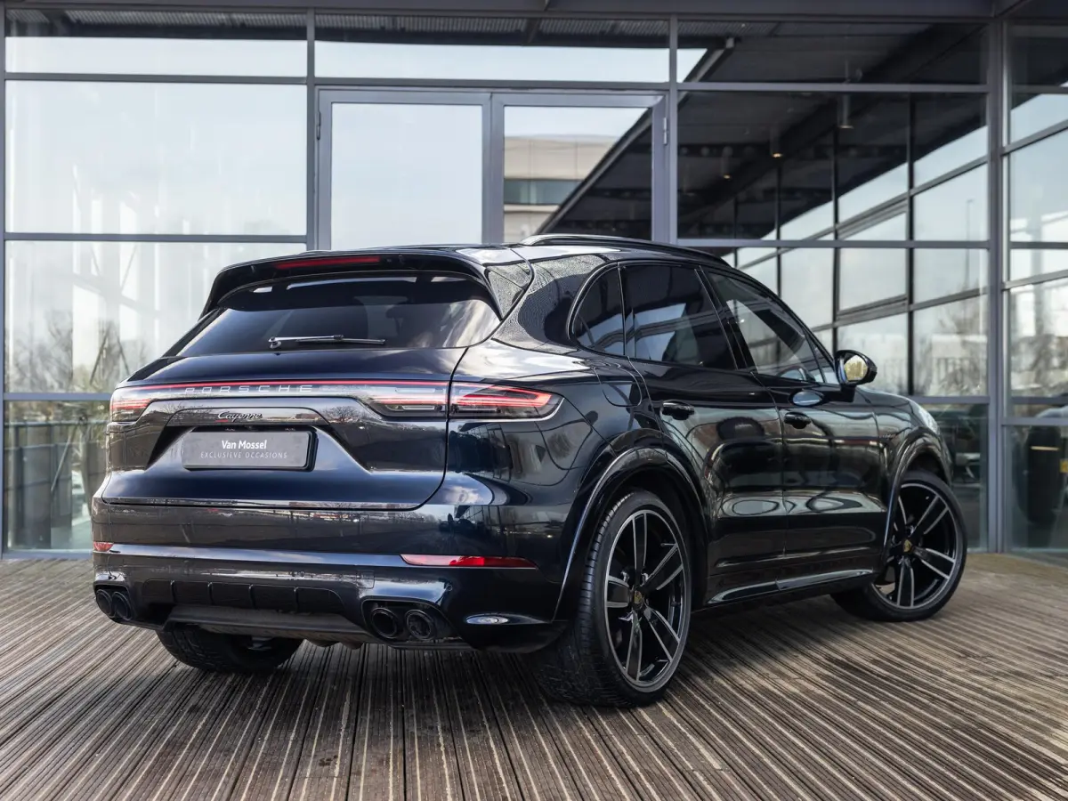 3.0 E-Hybrid Platinum Edition | SPORTDESIGN | SPORTCHRONO | MOONLIGHTBLUE | ELEKTR. TREKHAAK | SOFTCLOSE | ADAPTIVE CRUISE CONTROL | HEAD-UP | BOSE | 22 INCH | PASM LUCHTVERING | PANORAMA/SC