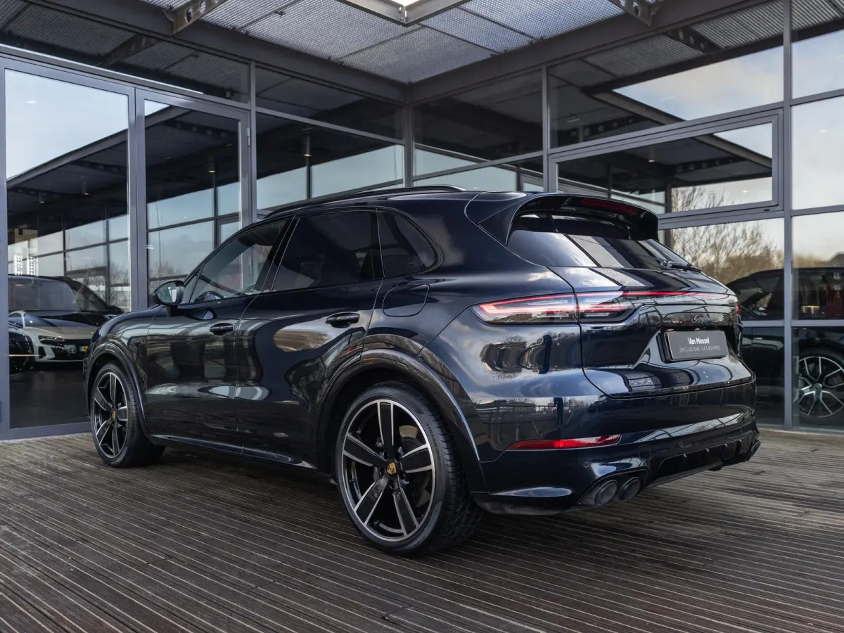 3.0 E-Hybrid Platinum Edition | SPORTDESIGN | SPORTCHRONO | MOONLIGHTBLUE | ELEKTR. TREKHAAK | SOFTCLOSE | ADAPTIVE CRUISE CONTROL | HEAD-UP | BOSE | 22 INCH | PASM LUCHTVERING | PANORAMA/SC