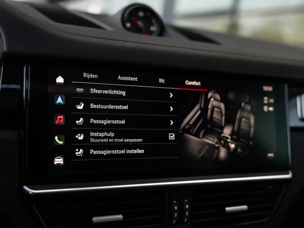 3.0 E-Hybrid Platinum Edition | SPORTDESIGN | SPORTCHRONO | MOONLIGHTBLUE | ELEKTR. TREKHAAK | SOFTCLOSE | ADAPTIVE CRUISE CONTROL | HEAD-UP | BOSE | 22 INCH | PASM LUCHTVERING | PANORAMA/SC