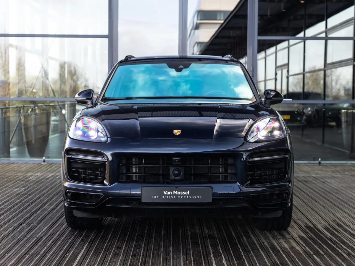 3.0 E-Hybrid Platinum Edition | SPORTDESIGN | SPORTCHRONO | MOONLIGHTBLUE | ELEKTR. TREKHAAK | SOFTCLOSE | ADAPTIVE CRUISE CONTROL | HEAD-UP | BOSE | 22 INCH | PASM LUCHTVERING | PANORAMA/SC