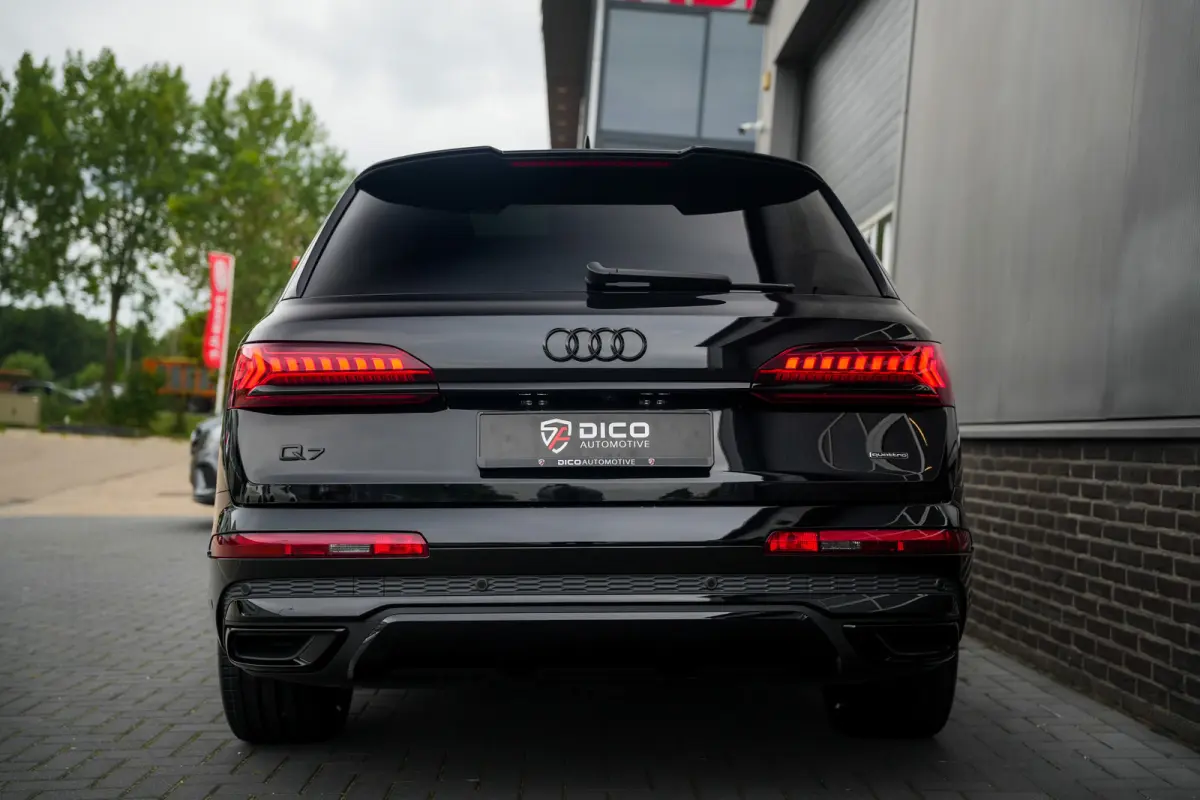 60 TFSI e 462 pk Quattro Pro Line S Competition /Pano-Dak /Luchtvering /B&O-3D /360-Camera /ACC /Keyless /Trekhaak /Matrix-LED /21'' LMV