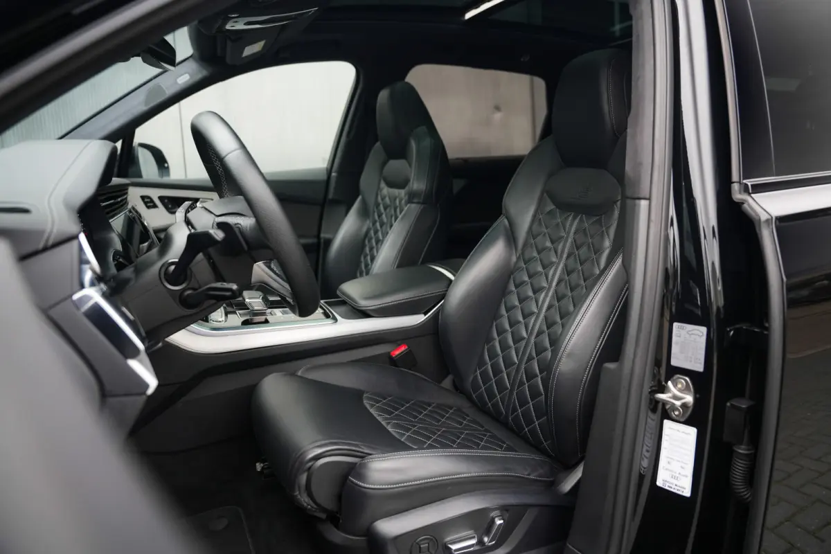 60 TFSI e 462 pk Quattro Pro Line S Competition /Pano-Dak /Luchtvering /B&O-3D /360-Camera /ACC /Keyless /Trekhaak /Matrix-LED /21'' LMV