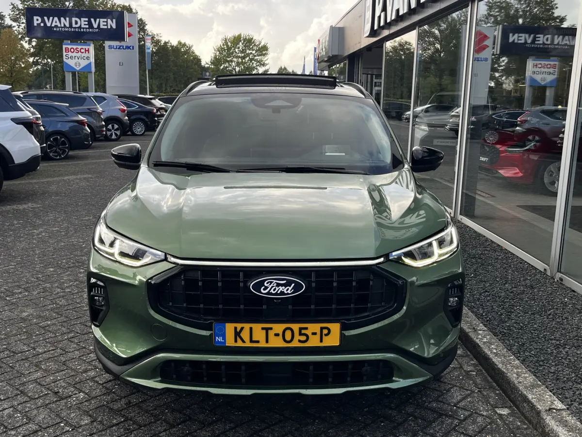 2.5 PHEV Active X 243pk e-CVT Automaat | Full Options | Black Package | E-Trekhaak | Panodak | Coast-to-Coast Matrix LED |