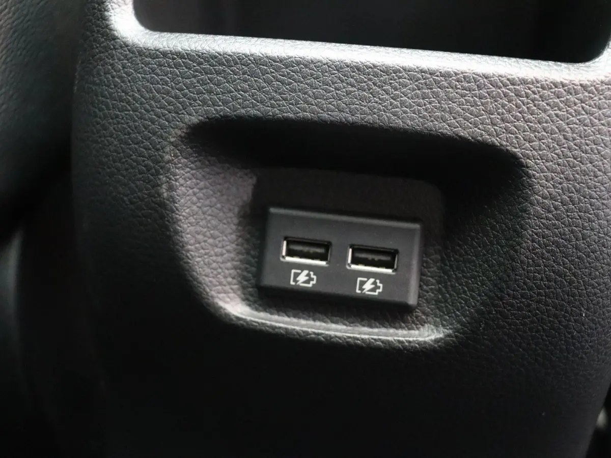 1.3 DIG-T N-Tec | Trekhaak 1500KG | Rondomzicht camera | Panoramadak | Stoel en voorruitverwarming | Pro-pilot | Climate control | Apple carplay |