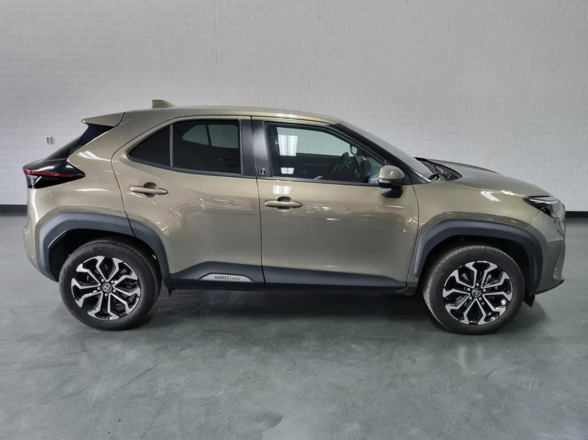 1.5 Hybrid First Edition / Parkeersensoren voor en achter