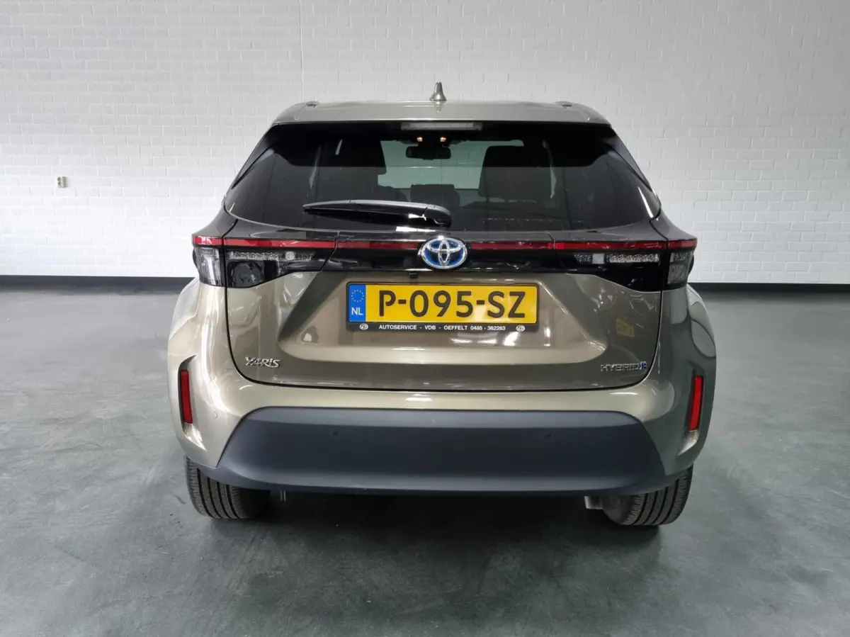 1.5 Hybrid First Edition / Parkeersensoren voor en achter