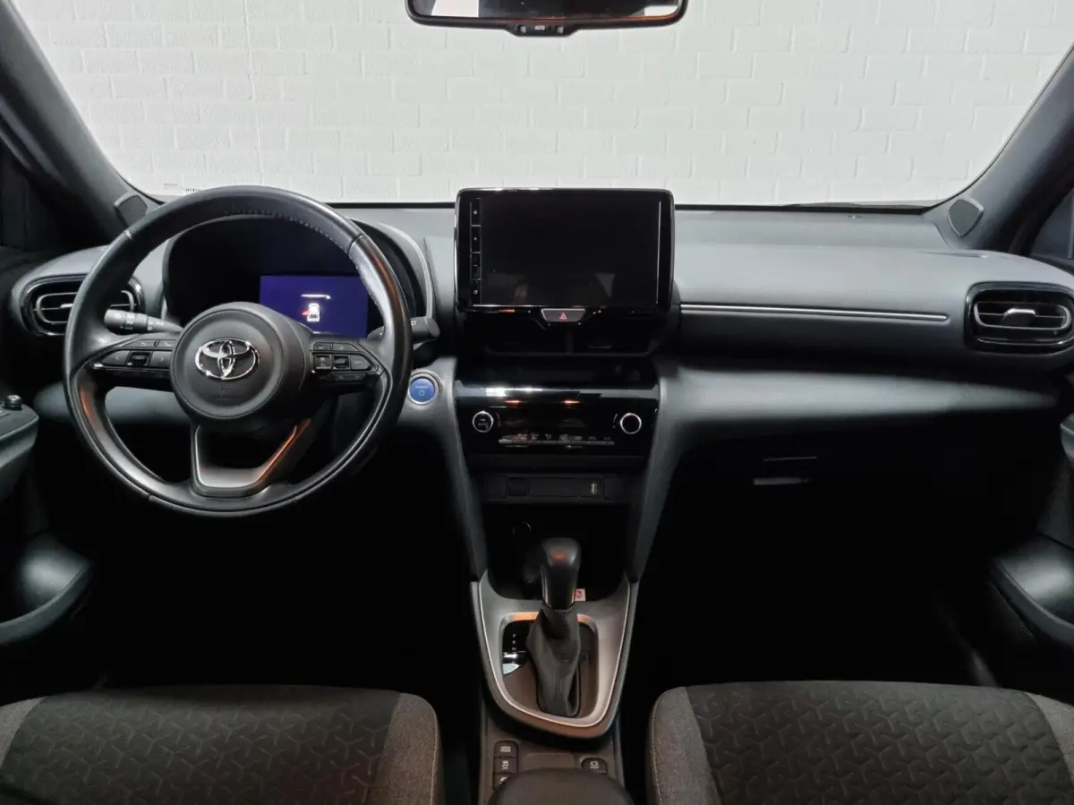 1.5 Hybrid First Edition / Parkeersensoren voor en achter
