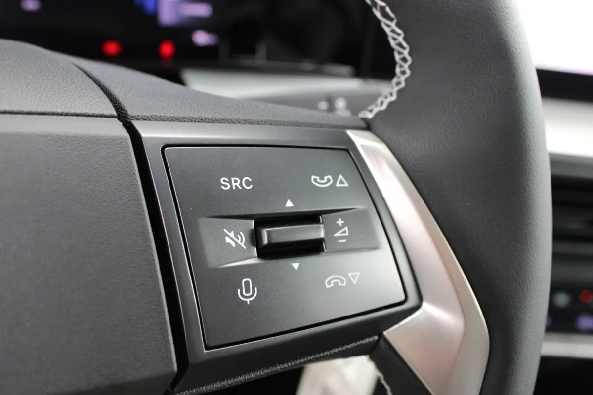 GS 44 kWh | Fase 3 laden | Stoel + Stuurverwarming | Navigatie | Camera | Apple carplay | Bluetooth |