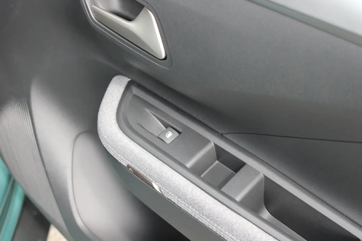 GS 44 kWh | Fase 3 laden | Stoel + Stuurverwarming | Navigatie | Camera | Apple carplay | Bluetooth |