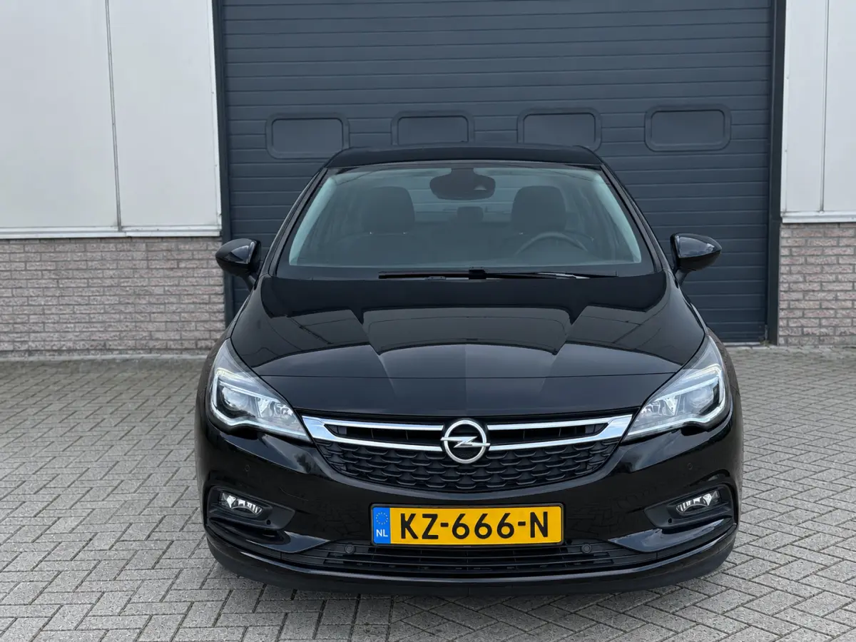 1.6 CDTI Business+ 2017 Airco/Climate/Carplay
