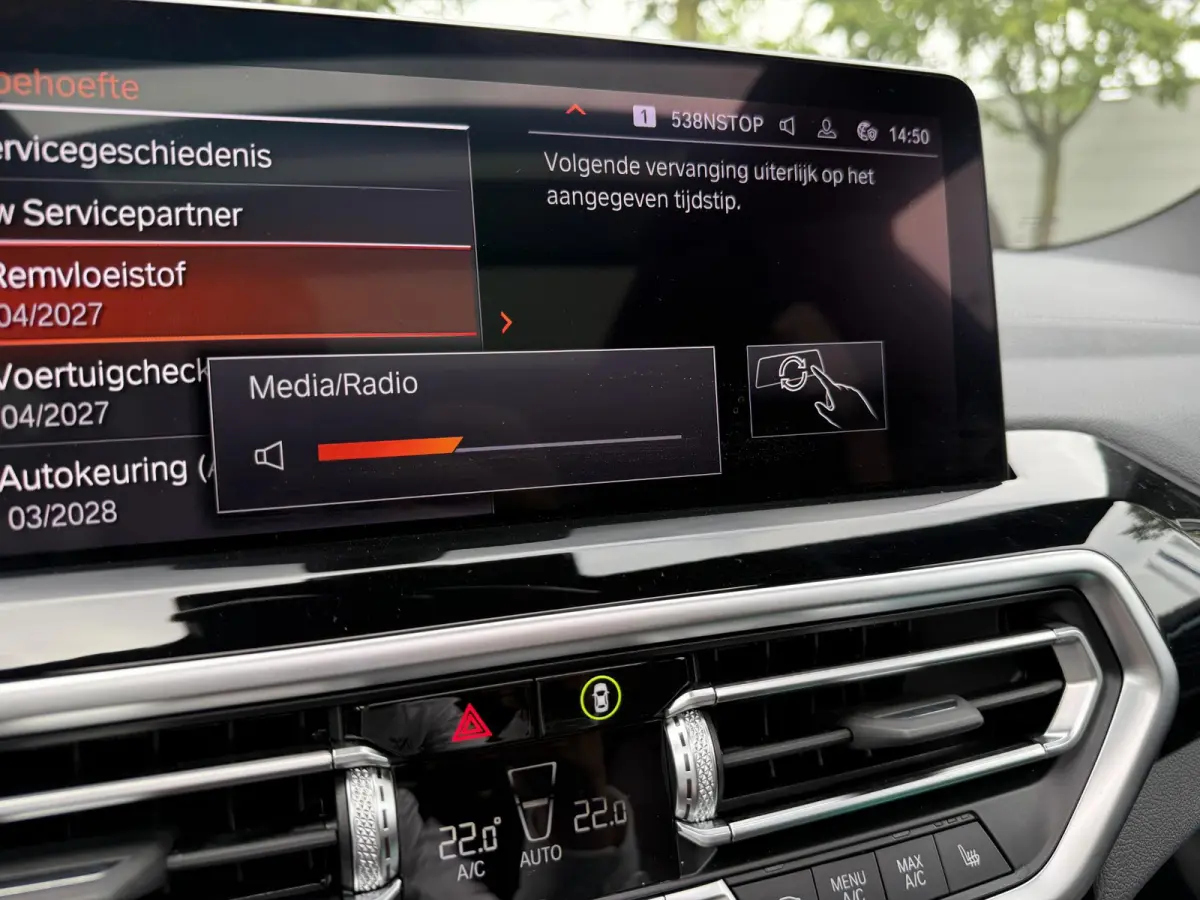 High Executive 80 kWh M-SPORT SHADOW| SOH 99%| VAN: 43.900,- VOOR: 40.877,- UW HERFSTVOORDEEL: 3.023,| SUPER COMPLEET!| 360 CAMERA| HARMAN KARDON| ELEKTRISCHE STOELEN| HUD|DRIVING ASS. PROFF