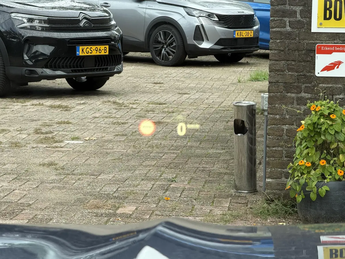 High Executive 80 kWh M-SPORT SHADOW| SOH 99%| VAN: 43.900,- VOOR: 40.877,- UW HERFSTVOORDEEL: 3.023,| SUPER COMPLEET!| 360 CAMERA| HARMAN KARDON| ELEKTRISCHE STOELEN| HUD|DRIVING ASS. PROFF