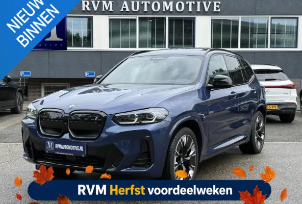 High Executive 80 kWh M-SPORT SHADOW| SOH 99%| VAN: 43.900,- VOOR: 40.877,- UW HERFSTVOORDEEL: 3.023,| SUPER COMPLEET!| 360 CAMERA| HARMAN KARDON| ELEKTRISCHE STOELEN| HUD|DRIVING ASS. PROFF