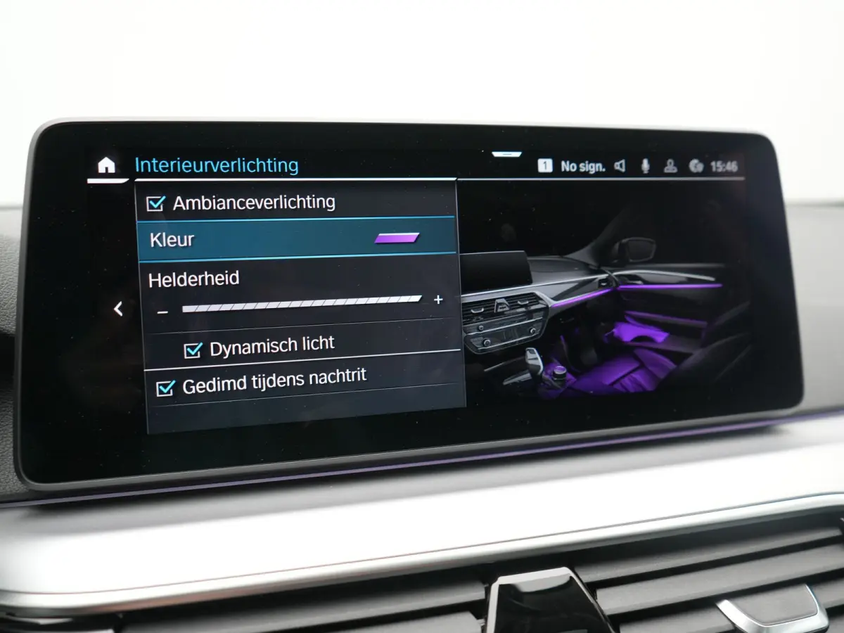 530e xDrive Business Edition Plus 293pk Dealer O.H. | Panodak | Adaptive Cruise | Head Up | Laser LED | 360 Camera | Lederen Comfortzetels Verwarmd | Sfeerverlichting | Keyless | Blis | Appl