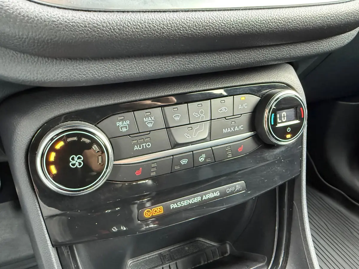 1.0 EcoBoost 155 ST-Line X - Navi - Climate - Winterpakket
