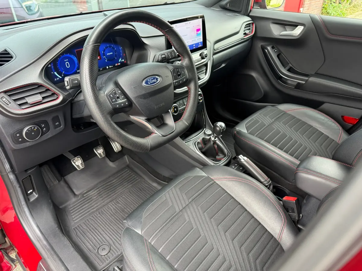 1.0 EcoBoost 155 ST-Line X - Navi - Climate - Winterpakket