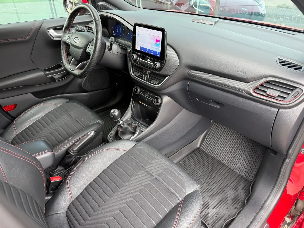 1.0 EcoBoost 155 ST-Line X - Navi - Climate - Winterpakket