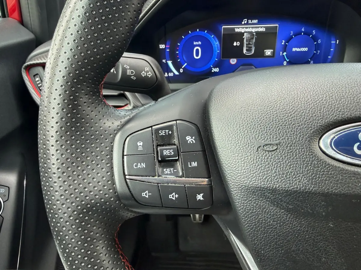 1.0 EcoBoost 155 ST-Line X - Navi - Climate - Winterpakket