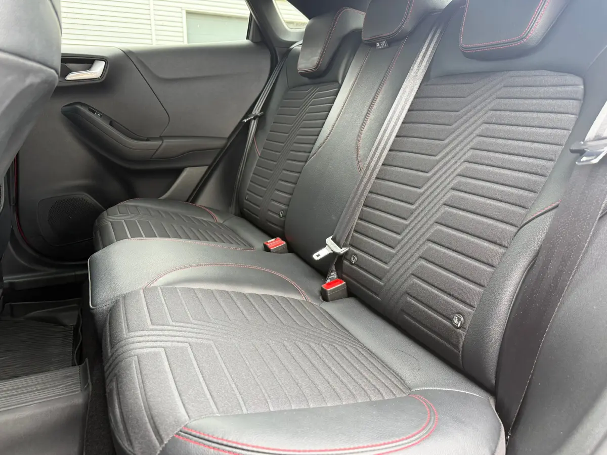 1.0 EcoBoost 155 ST-Line X - Navi - Climate - Winterpakket
