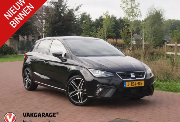 1.0 TSI FR Business Intense | Camera | Apple Carplay | Trekhaak | Virtual Cockpit | NL-Auto |
