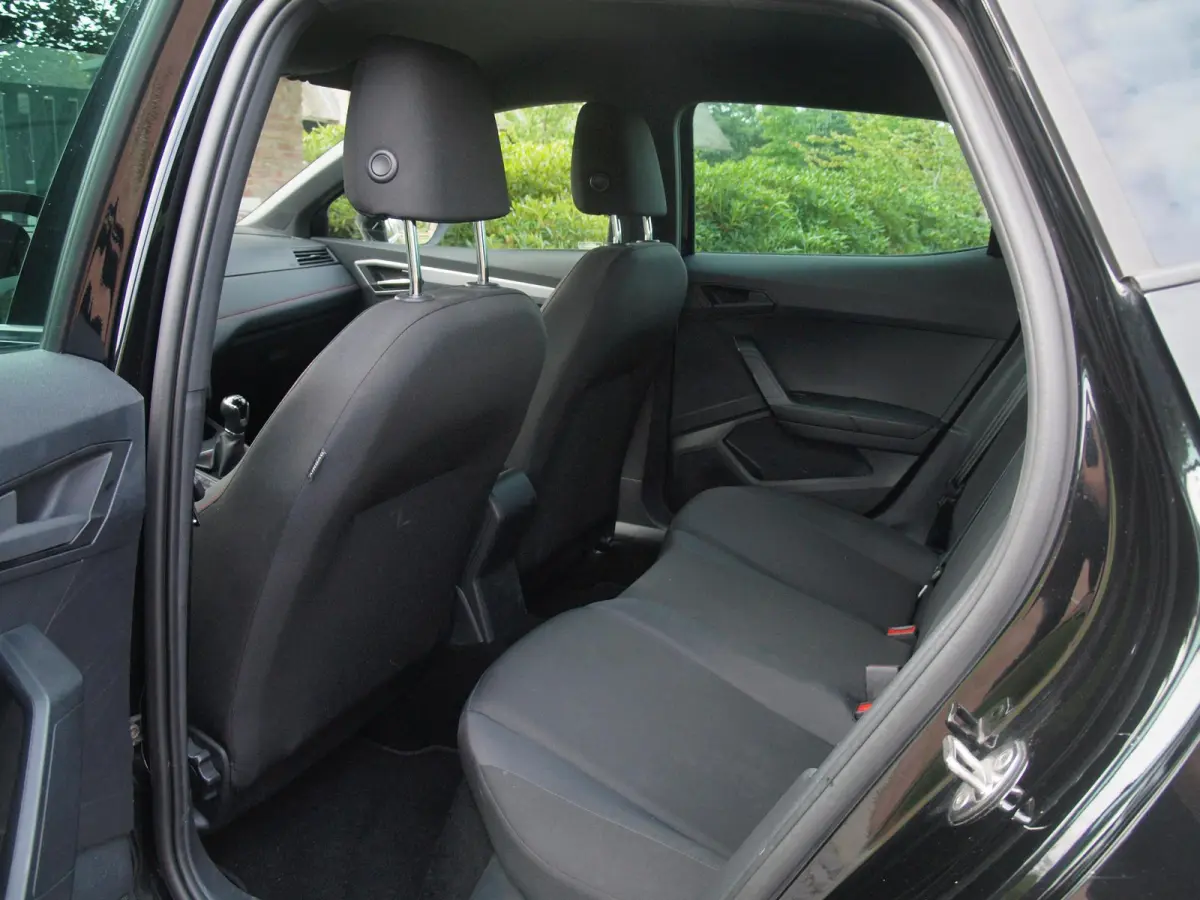 1.0 TSI FR Business Intense | Camera | Apple Carplay | Trekhaak | Virtual Cockpit | NL-Auto |
