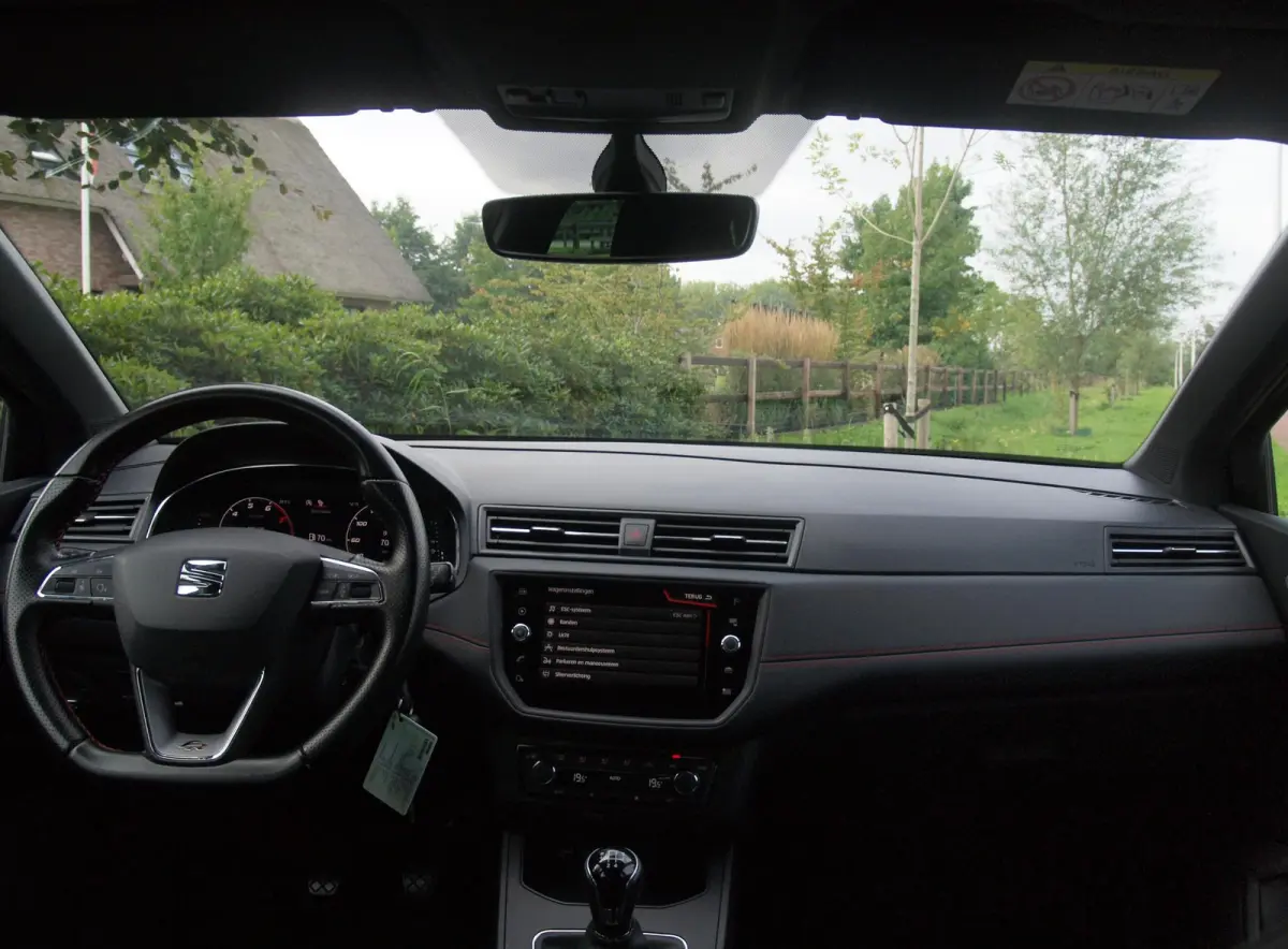 1.0 TSI FR Business Intense | Camera | Apple Carplay | Trekhaak | Virtual Cockpit | NL-Auto |