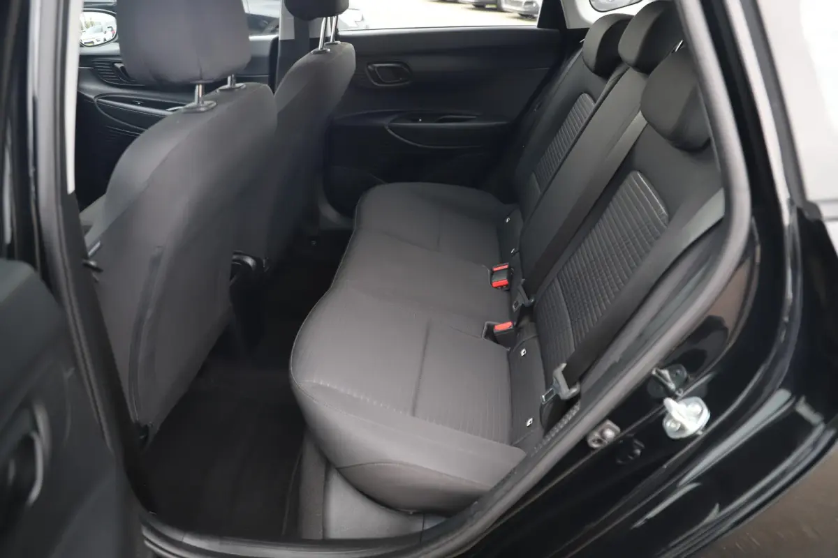 1.0 T-GDI Comfort 101PK Carplay Android Navigatie Achteruitrijcamera 15 inch LMV Airco Cruise Control