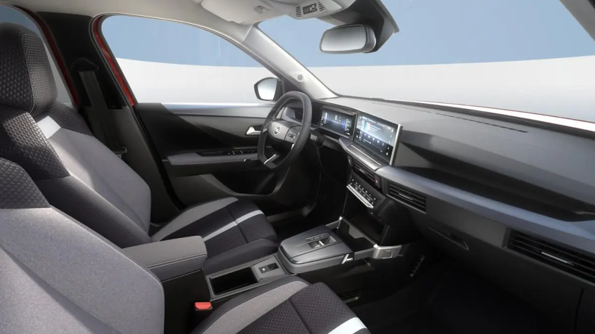 GS 44 kWh Achteruitrij Camera | Carplay | LED | 17" Lichtmetaal | Parkeersensoren Rondom | Dode Hoek | Navigatie  | Achteruitrijcamera | Airco | Apple Carplay/Android Auto|telefoonintegratie