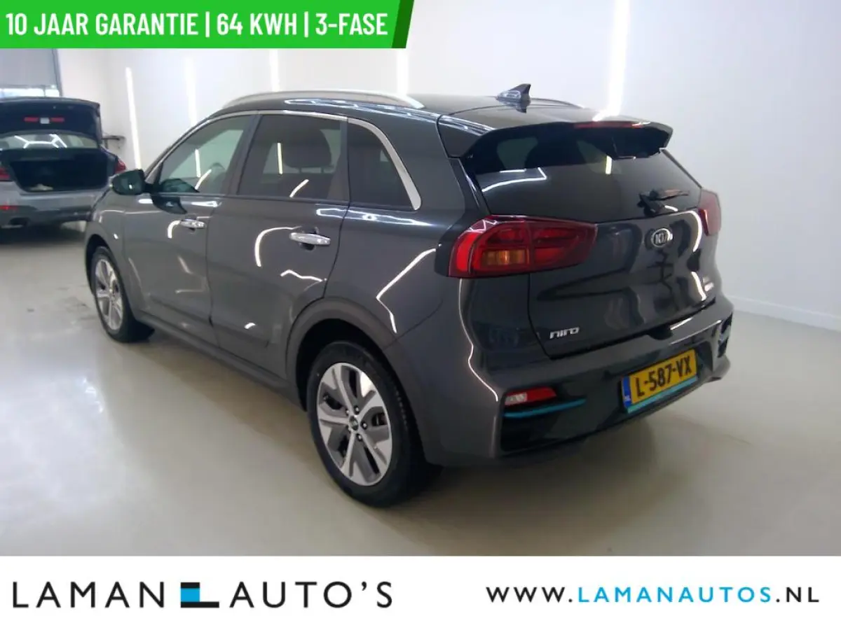 ExecutiveLine 64 kWh | SOH 97% | 3-fase | Open dak Leder JBL CarPlay ECC Nav ACC 17" LMV LED Camera Metallic BLIS | EV Voorschoten
