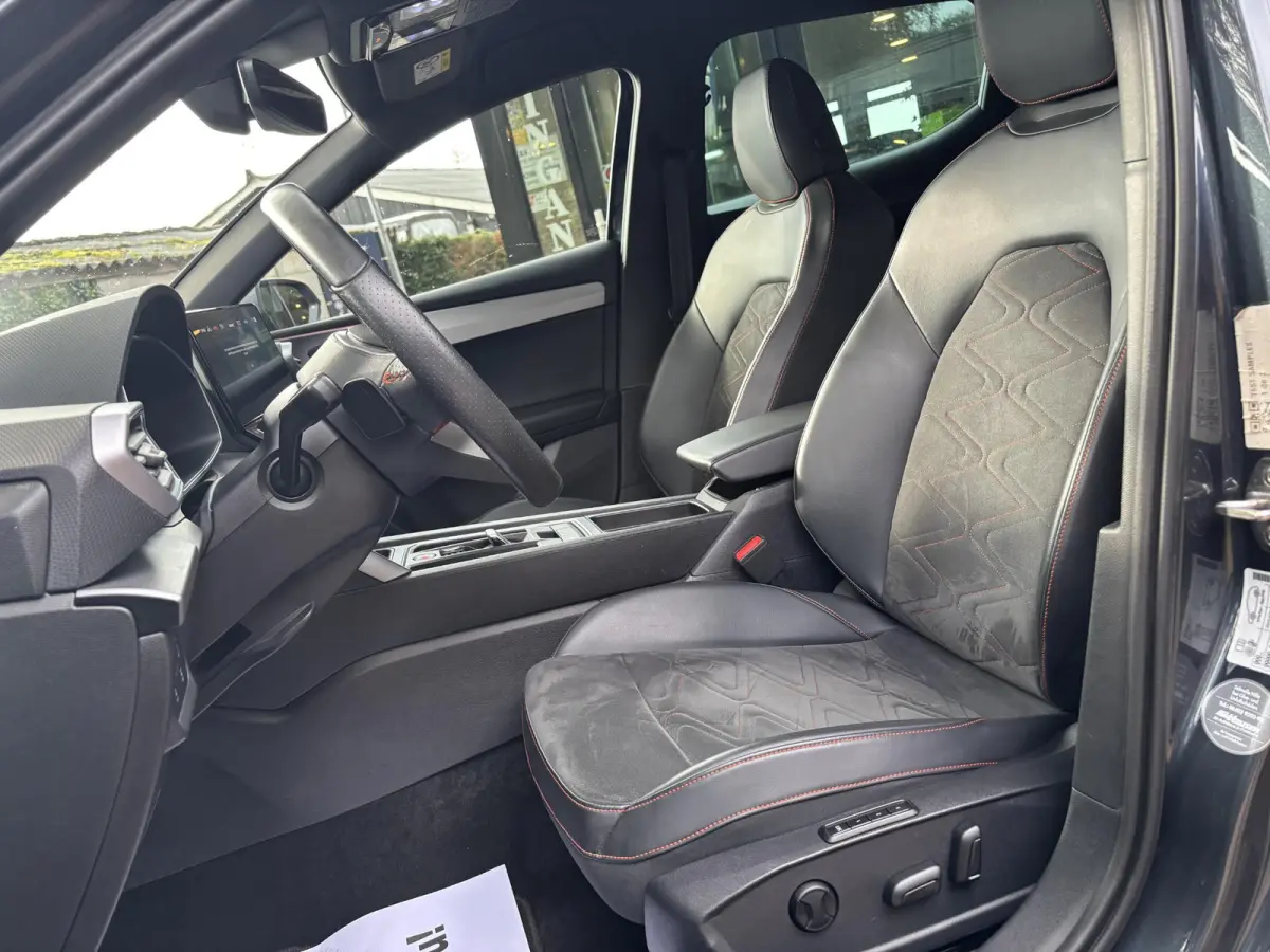 1.4 TSI eHybrid FR-line|Camera|18"|SOH 92%