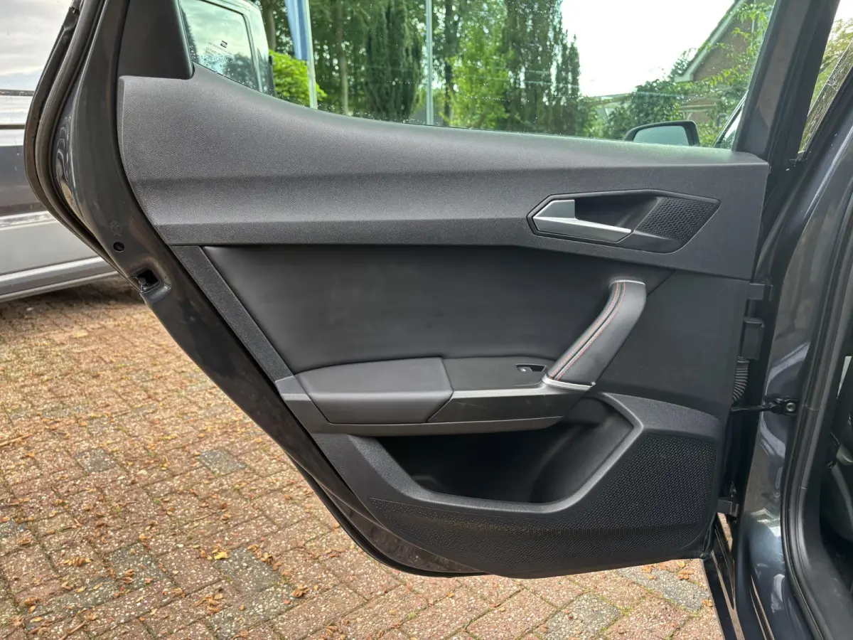 1.4 TSI eHybrid FR-line|Camera|18"|SOH 92%