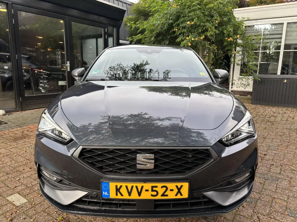 1.4 TSI eHybrid FR-line|Camera|18"|SOH 92%