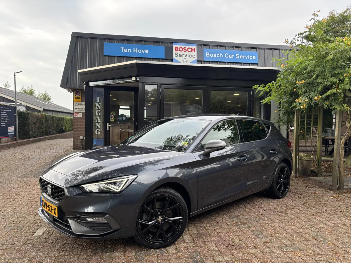 1.4 TSI eHybrid FR-line|Camera|18"|SOH 92%