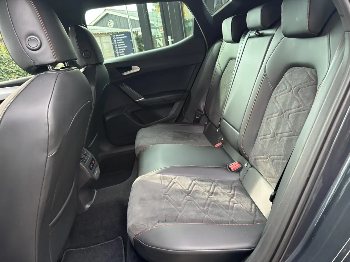 1.4 TSI eHybrid FR-line|Camera|18"|SOH 92%