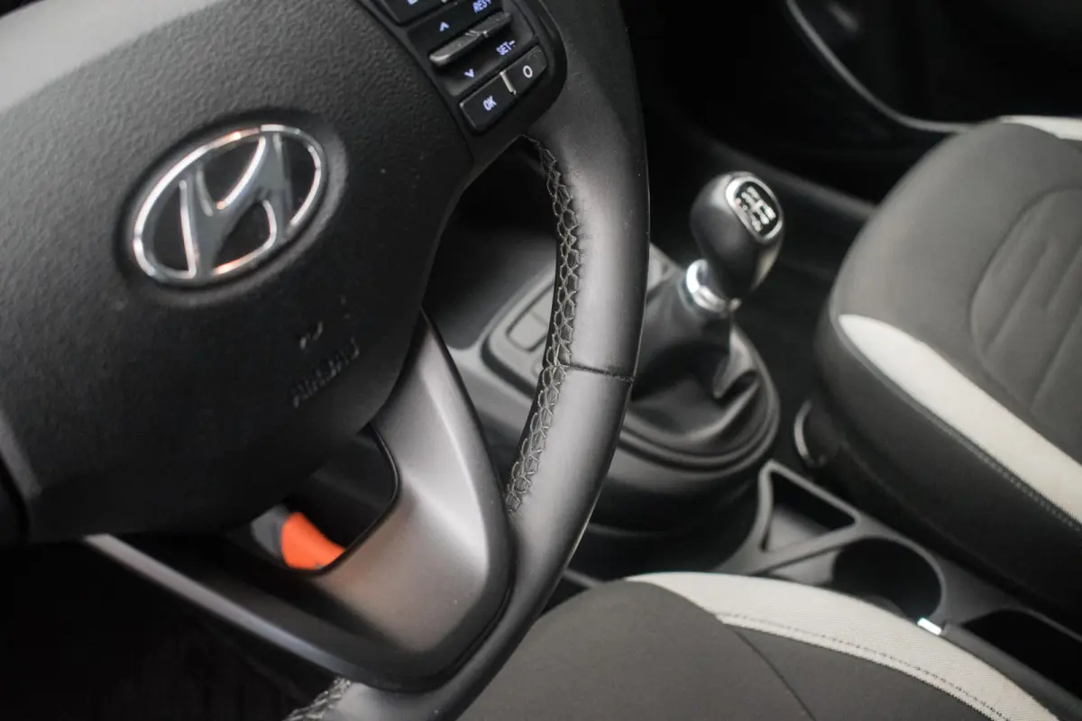 Cross 1.0 Comfort NL-auto [ Trekhaak Carplay Airco Cruise Control ]