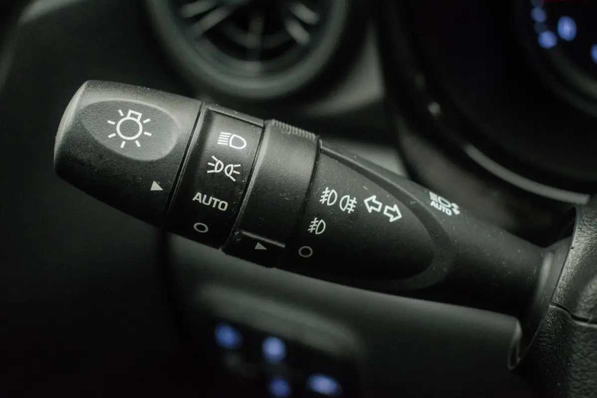 Cross 1.0 Comfort NL-auto [ Trekhaak Carplay Airco Cruise Control ]