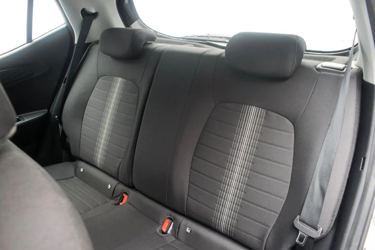 Cross 1.0 Comfort NL-auto [ Trekhaak Carplay Airco Cruise Control ]