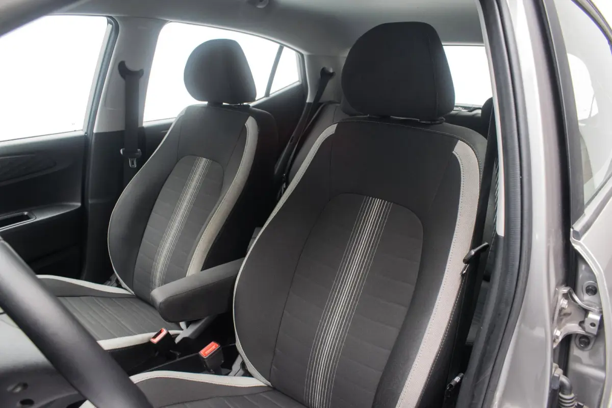Cross 1.0 Comfort NL-auto [ Trekhaak Carplay Airco Cruise Control ]
