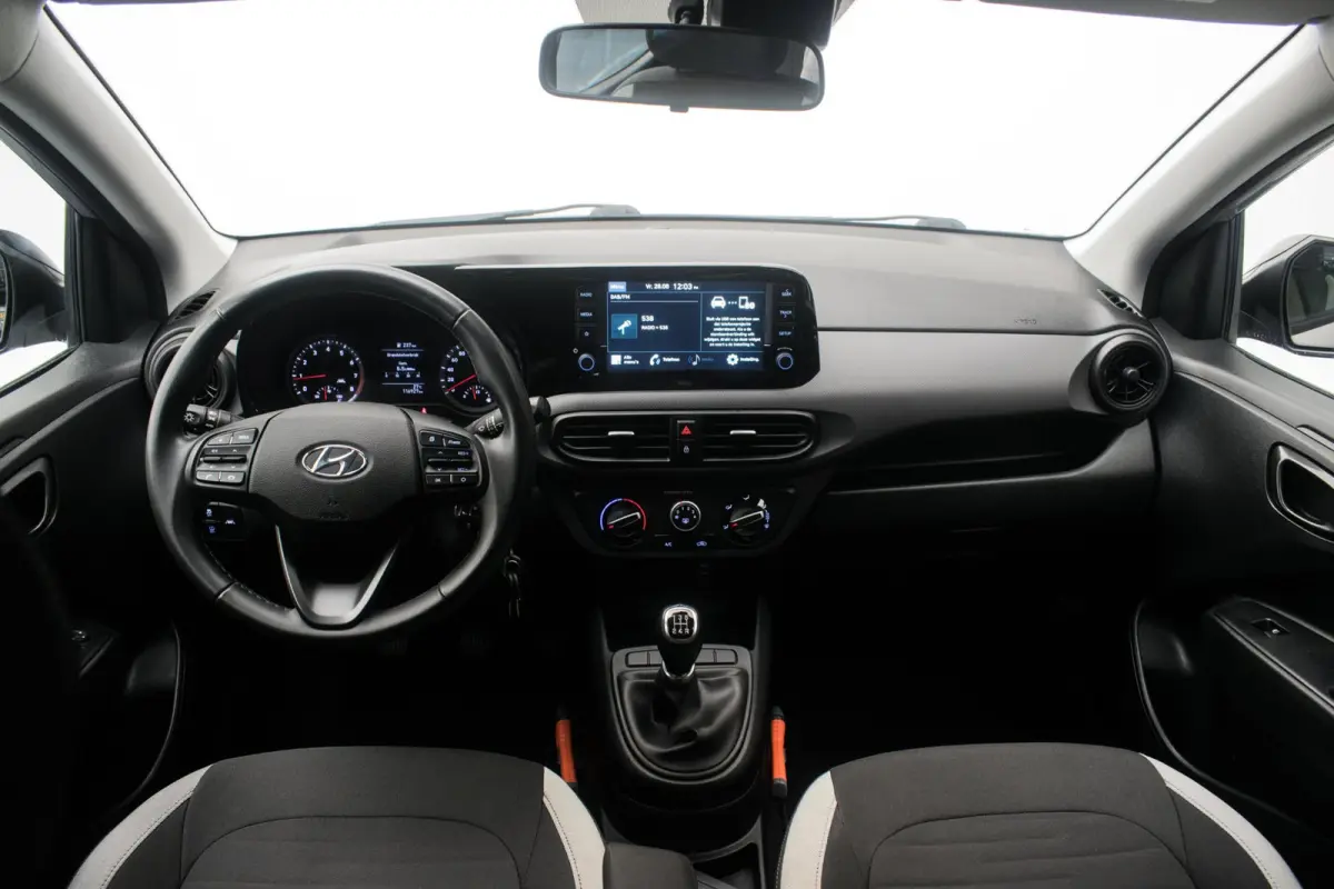 Cross 1.0 Comfort NL-auto [ Trekhaak Carplay Airco Cruise Control ]