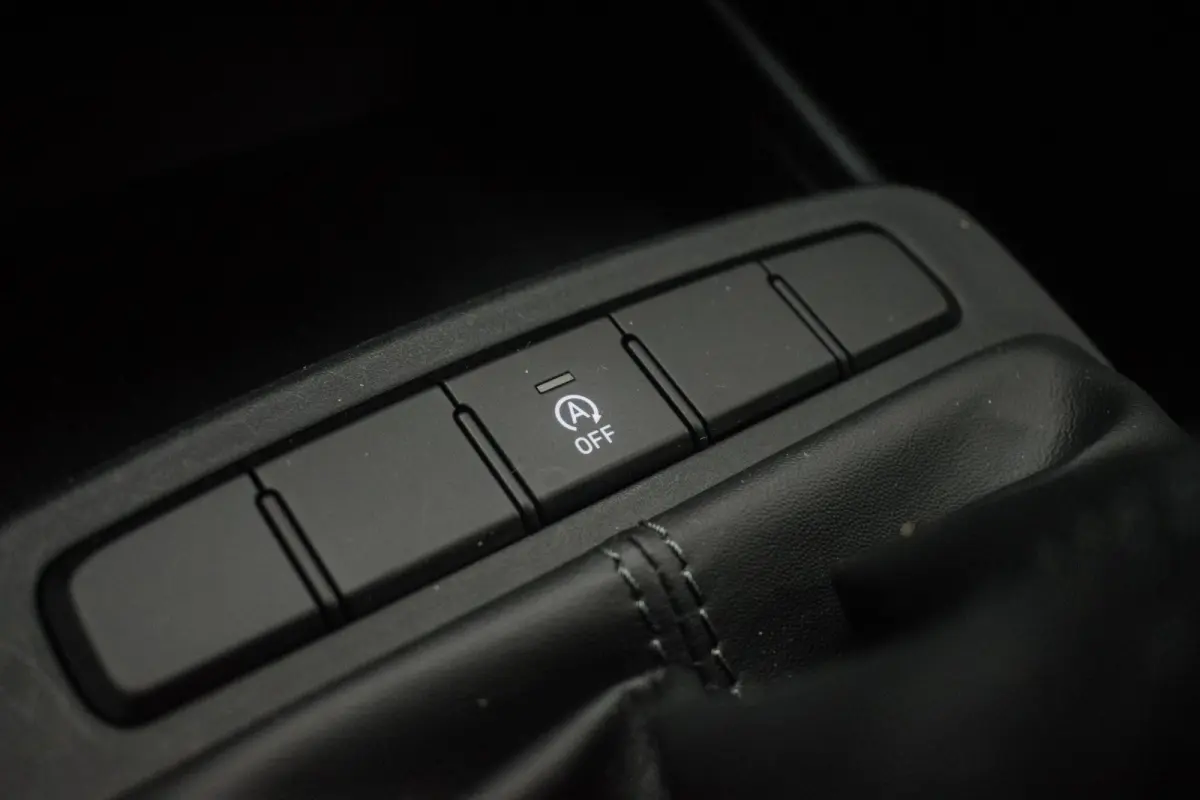Cross 1.0 Comfort NL-auto [ Trekhaak Carplay Airco Cruise Control ]